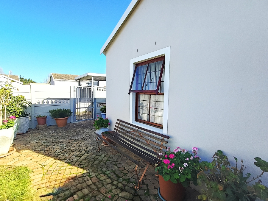 3 Bedroom Property for Sale in Onverwacht Western Cape